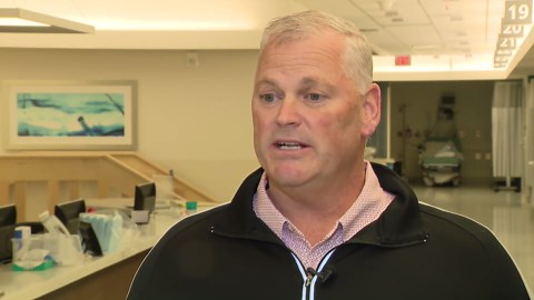 Lonzo Ball meets family of meniscus donor who helped revive his NBA career