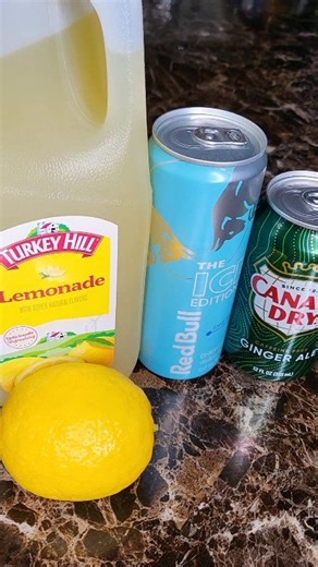 The Iced Vanilla Berry Red Bull is back, and honestly, it’s one of the best flavors! 😍 Check out what I made with it: a refreshing Red Bull Lemonade Refresher! 🍋✨ #redbull #lemonade #refreshingdrinks #drinks #recipe #viral #exploremore | Queen Kisha Ray