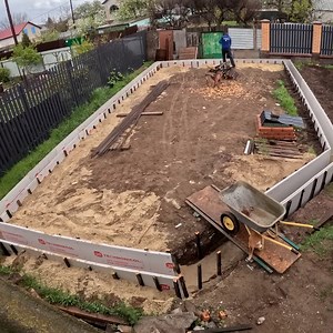 1.8M views · 4K reactions | DIY Budget Workshop Foundation | DIY & Crafts | Facebook