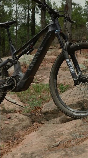 The Canyon Spectral on might not have flashy tech but it rides well above its price point!