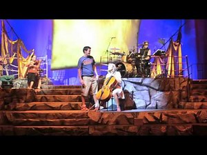 Behind the Scenes - "Australia Cast Rehearsals"