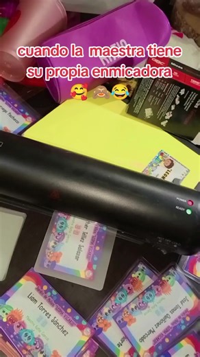 Tutorial para hacer gafetes automáticos educativos