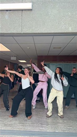 School Girls Performed Midnight Sun and Got Hate for it