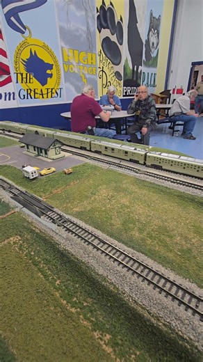 Kato N Scale Train Suite Shiki-Shima. #modeltrains #trains #railfan #hobby #ntrak #trainshow