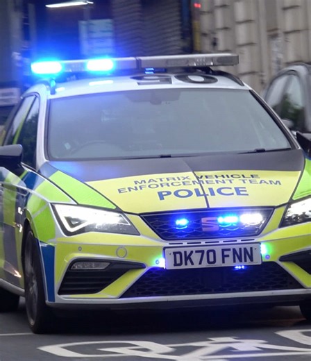 Merseyside Police Vehicle Response on London Road