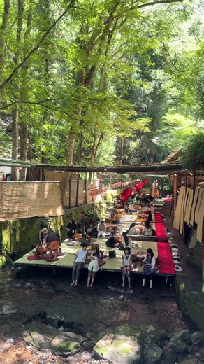 貴船神社の川床で涼む｜京都 貴船の川床体験ガイド