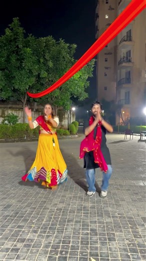 Navratri Dholida #trending #dholida #dancecover #viral #dancetrend #dancedholida #dholidashort