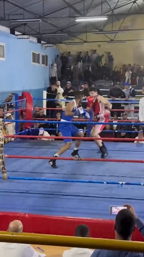 Amateur Boxing 🇨🇺 on Instagram: "Iliass Jaraf🔴(MAR) 🆚 Abra Ali🔵(MAR) at the 2024 League Championships 🏟️ in Casablanca, Morocco 🇲🇦 (80kg) Iliass (3-0) is a law student, biker and boxer from Casablanca, Morocco. Follow him & his journey 🏔️ Follow: @nationalboxeo #nationalboxeo Boxers/Fed: @iliass_jrf @asbc_official #olympicboxing #amateurboxing #morroco #africa #boxingafrica #boxing #boxer #boxeo #boxe #boks #knockout #ko #explore #explorepage"