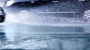 7 tips for driving in heavy rain