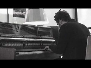 Dustin O'Halloran live at Fluister