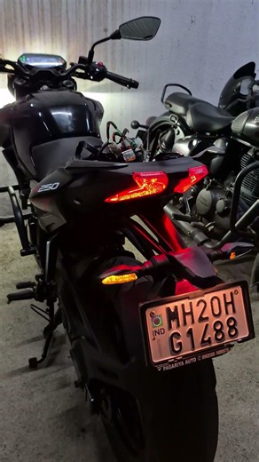 FlashX Hazard Lights on N250 ⚡#pulsarn250 #n250mods #flashx #simtec # bajaj #hazardlights #n250mods