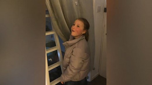 Stepmum turns closet into luxurious bedroom for stepdaughter
