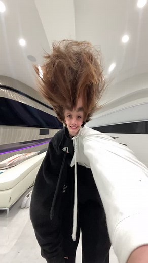 BryceNotHall (@brycenothall_)’s videos with Let's Party - Kaylee Shetley