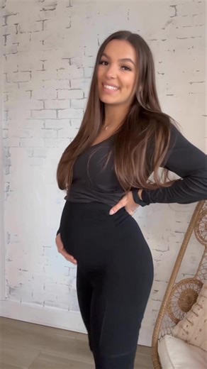 The only maternity and postpartum leggings you’ll ever want to wear. PERIOD 🙌 #expectingmom #preggoleggings #maternity #momlife #preggostyle #maternityfashion #babybumps #bumpstyle #pregnantwomen #maternityleggings | Preggo Leggings