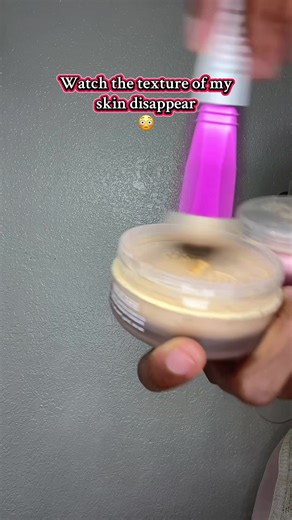 One Size Blurring Powder Review: Skin Transformation