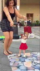 AMAZING!!! Marionette Dances To Despacito!