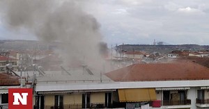 Πτολεμαΐδα: Συναγερμός στην Πυροσβεστική για πυρκαγιά σε πολυκατοικία στο κέντρο της πόλης