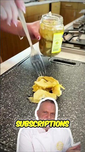 Sandwich Cutie: OnlyFans & Cooking in a Bikini