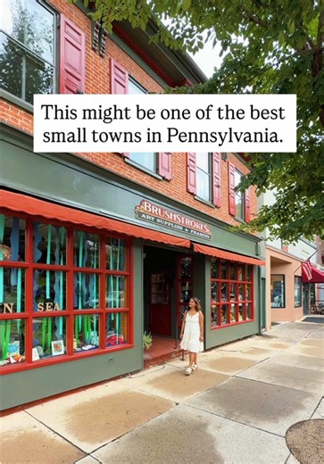 My small town highlight of the week!! With its charming small-town feel, historic beauty, and riverside setting along the Susquehanna, this might be one of the best small towns in Pennsylvania. We loved strolling through the Market Street, popping into local boutiques and cute book stores and discovering cozy spots to eat, all surrounded by beautiful Victorian architecture. Things to do in Lewisburg, Pennsylvania: Downtown Market Street: Stroll, shop at local boutiques, and dine in a town renown