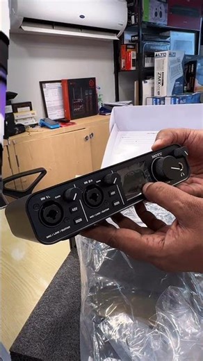 one of the best budget audio interface Motu M2 review in Hindi #motu #audiointerface