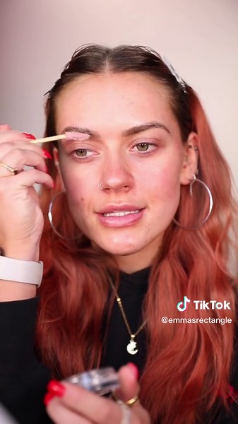 Get ready with me to FINALLY go and get my hair done 🙌🏼🙌🏼 I’m ready to go and be humbled by the salon chair 🥔😅💇🏼‍♀️ #getteadywithme #makeuproutineeveryday #makeuproutine #brownmascara #charlottetilbury #vievemuse #blackhoney #beautycropfam #hairsalon #gettingreadyforthesalon