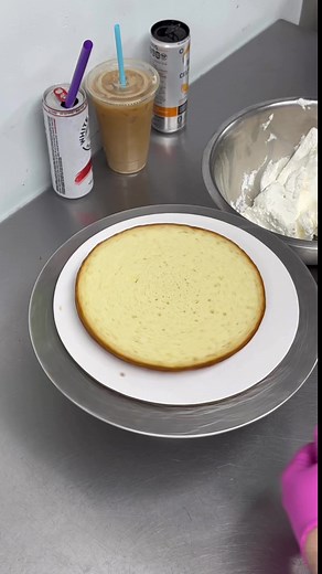 479K views · 10K reactions | Would try this Twinkie’s Iced Latte Cake?!!?!?! | Trashyqweenz | Facebook