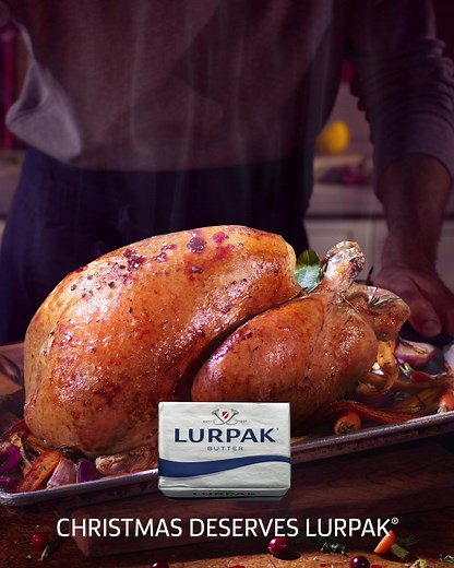 Cooks make Christmas, and they make it from scratch. 🎄 Treat your loved ones to this mouth-watering Roast Turkey with Lemon, Sage Lurpak Butter Glaze and Cranberry Gravy. Because Christmas deserves Lurpak. Here's the recipe: http://bit.ly/3EKlgDb | Lurpak