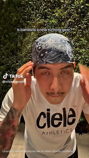 Is a Bandana the New Must-Have Running Gear?