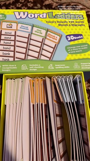Word ladders are such a great learning tool to teach kids new vocabulary and help practice their spelling skills! If you're homeschooling or just want to help your kids vocabulary grow, these are a great option🌼best product in TikTok #phonics #vocabulary #learntoread #kindergarten #tiktokshop