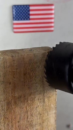 4.4K views | Bent nail trick for perfect corner wood cuts Precise corner cut using a bent nail as an improvised guide #USA #WoodCut #DIYhack #WorkshopTip | Master of Solution | Facebook