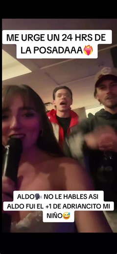 que lindos pero senti q..... #elaine #posada #aldo #familia | Elaine