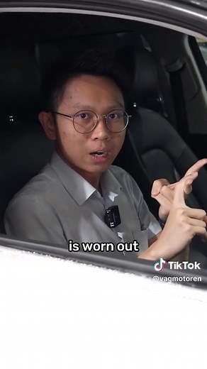 Have you guys ever wondered why your Audi Q5 is so problematic? Let us share with you the common problems of this car! #VAGMotoren #workshop #autoshop #cheras #bangi #audimalaysia #audiq5 #EA888 #timingchain #waterpump #turbo #leaking #quattropower