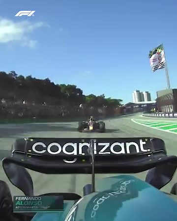 A jubilant Alonso crosses the line in P3! 🎉 | F1