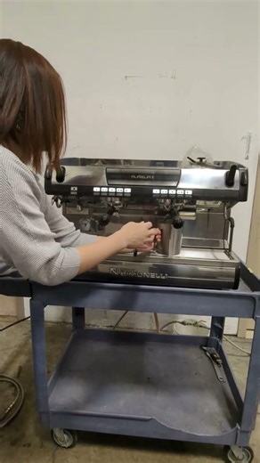 Lot 10 - Nuova Simonelli AURELIA II Semiautomatic Espresso Machine