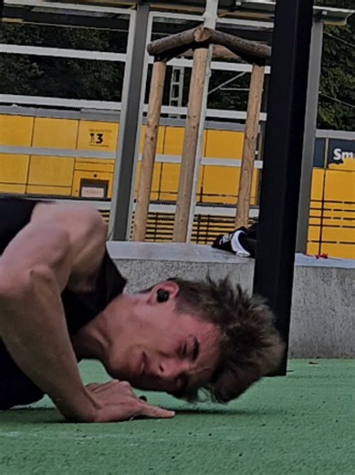 Calisthenics fail💀 . . . . ##calisthenics #fail #fyp #hurt #failed | Calisthenics
