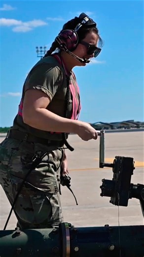 U.S. Female Crew Chief Prepares B-2 Spirit for Flight!