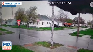Watch: EF-1 tornado tears roof off home in Princeton, Indiana