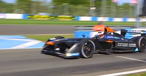 Listen to the spaceship-like sound of the all-electric Formula E's new vehicles