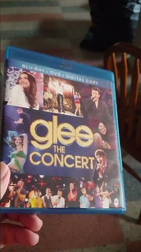 * Glee the concert movie review* 🔥🔥😱😱👀👀🤔🤔