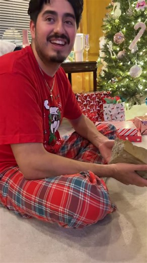 Chloe Lopez on Instagram: "It’s not just a boulder…. ✨Issa rock ✨ #anthropologyrock"