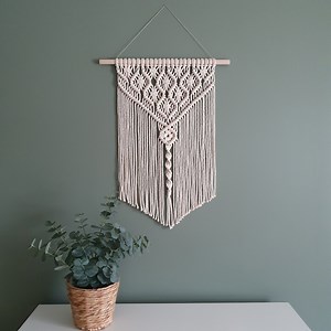 Macrame Wall Hanging Pattern – 'astrid' Design (PDF Download, DIY Boho Decor) - Etsy