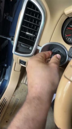 2014 Porsche Cayenne Key Fob Programming_Replacement Slot Key #carkeys #locksmith #allcarslocksmith