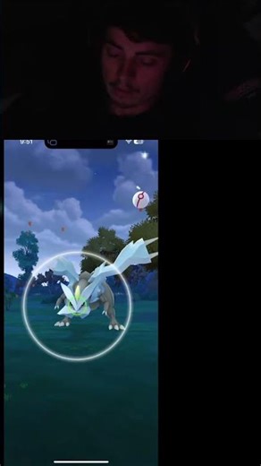 Catching Kyurem in Pokemon GO: Bonus Challenge SUCCESS! #shorts