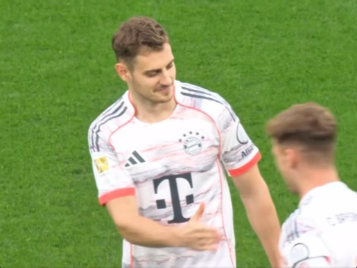 从租借勒沃库森的练级小将，到拜仁首发球员，期待小斯坦今天发挥大作用，打进本赛季德甲的第三粒进球吧！