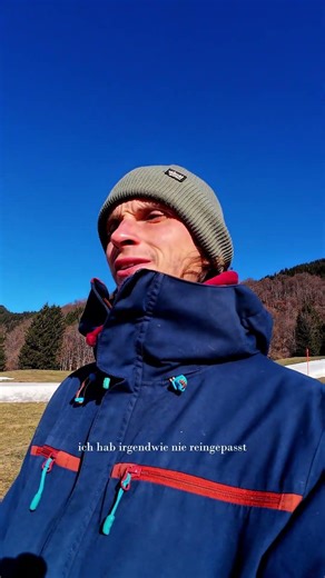 ANPASSUNG ODER FREIHEIT?