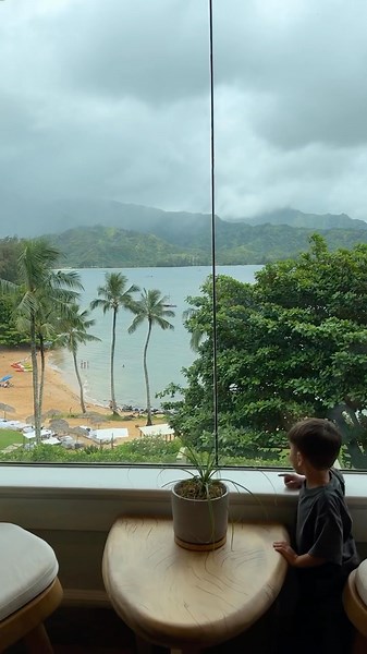 D E S I • P E R K I N S on Instagram: "The endless kid poop conversations we have together 😂 @jenatkinhair @aimeesong"