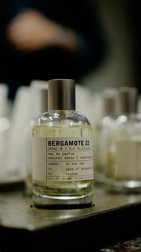 MDs’ CLUB with LE LABO Le Labo isn’t just about fragrance, it’s about finding your olfactory fingerprint. Their unique scents go beyond mainstream appeal, offering a bespoke experience for every personality. Imagine crisp, Parisian mornings bottled up, or the warm, musky scent of a well-worn jacket. Le Labo captures these evocative moments and transforms them into wearable art The best way to discover your perfect Le Labo isn’t through a screen, but through a sensory journey. Visit one of their 