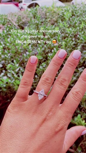 We met when we were 12 years old & celebrated our 10 YEAR anniversary last night with an engagement!!!! 🖤 #engagement #ring