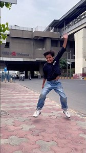 Aap Meri Ye Video Kaha Se Dekh Rahe Ho 😍 #shortvideo #dance #trending #dancemoves