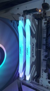 A little Kingston inside and suddenly the whole setup hits different... ✨ Cleaner, faster, brighter, and ready for whatever you throw at it. This is what a real rig glow up looks like. 👏 | Kingston Technology